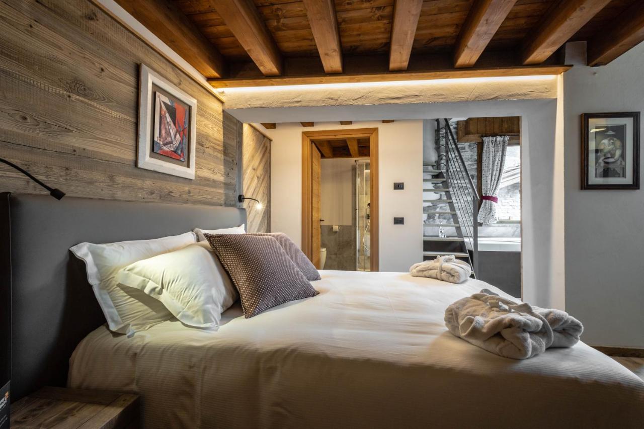 Les Plaisirs D'Antan Hotell Jovencan Exteriör bild